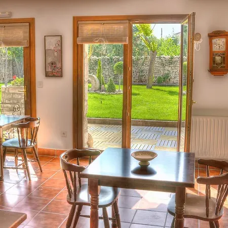 La Casa Del Huerto * Quintanilla-Vivar